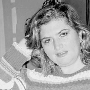 Meet your Posher, Monica